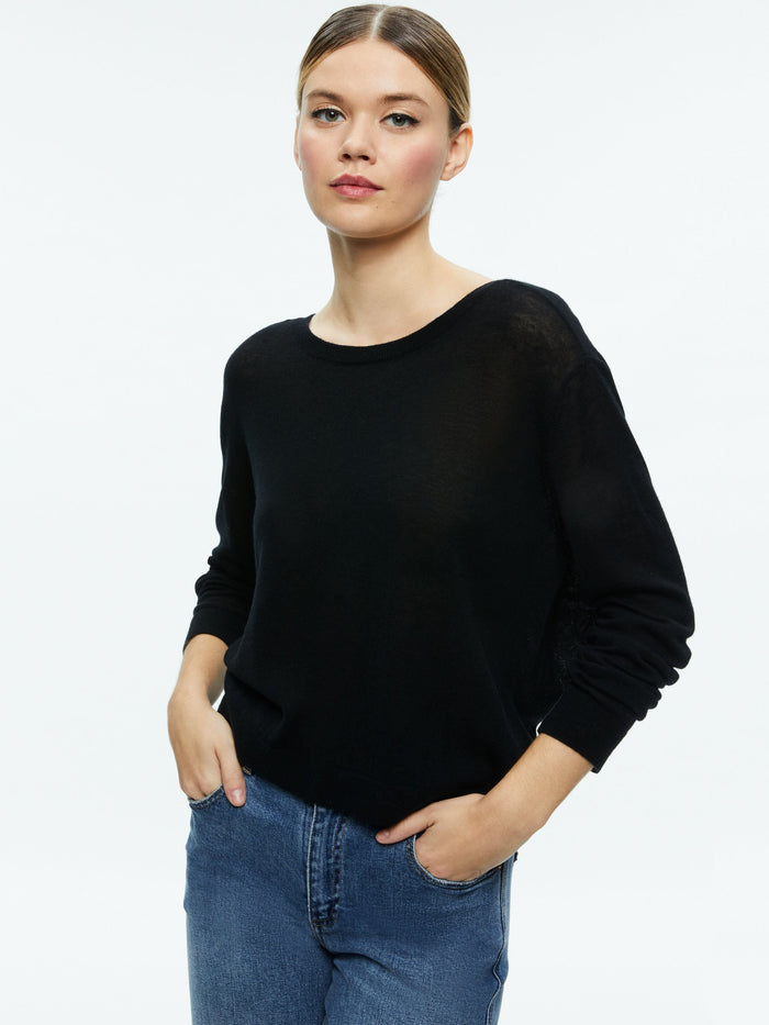 AKERS REVERSIBLE PULLOVER - BLACK