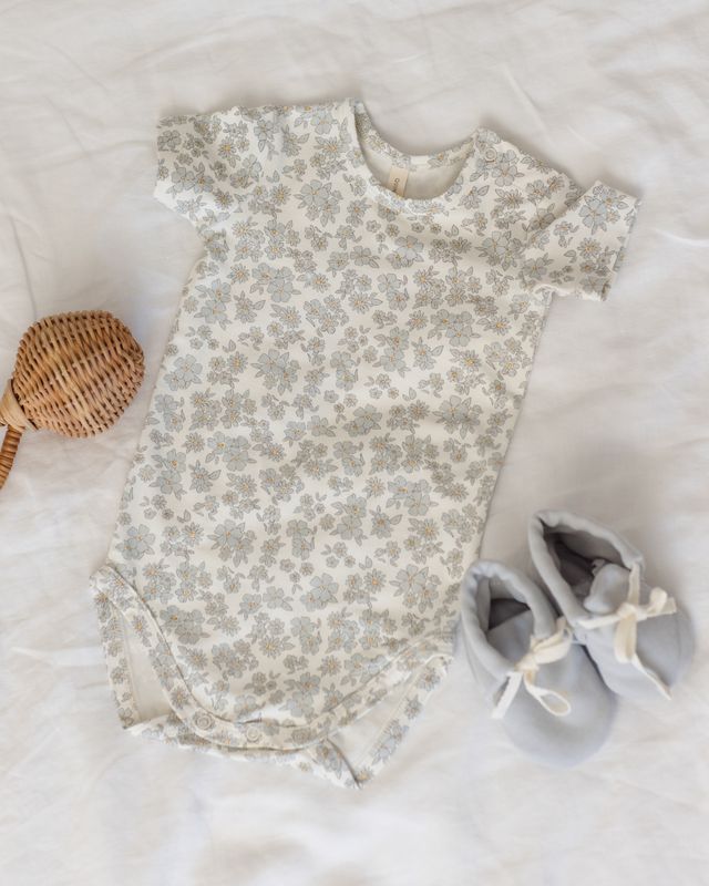 Bamboo Short Sleeve Bodysuit- Blue Floral