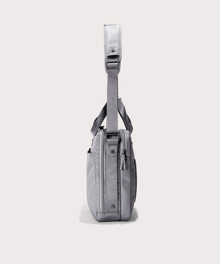 Berlin Travel Brief in Ash