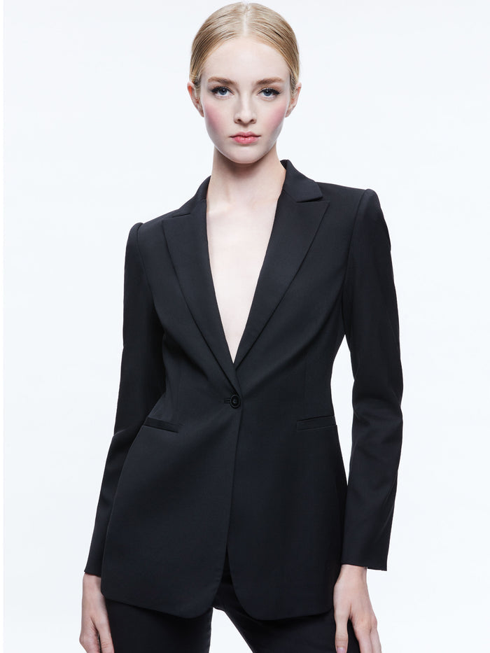 BREANN FITTED BLAZER - BLACK