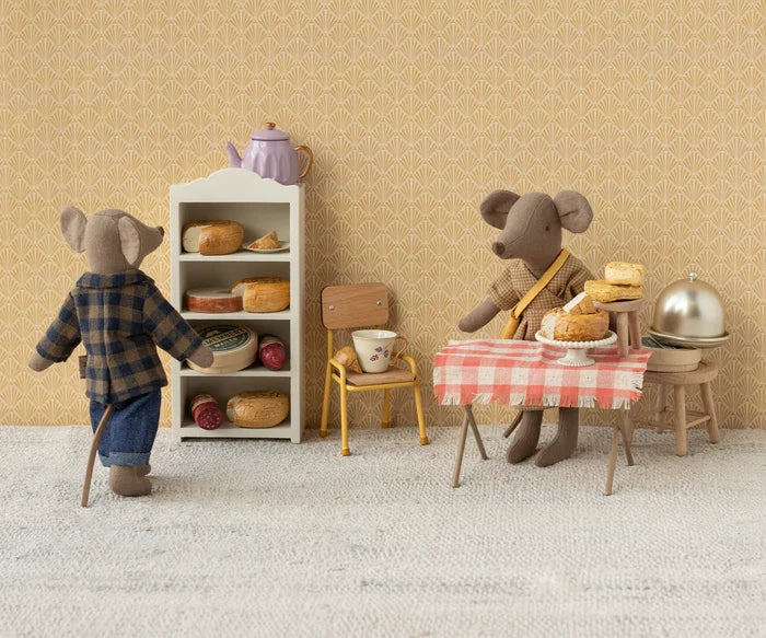 Brown Checkered Shirt & Pants, Dad Mouse