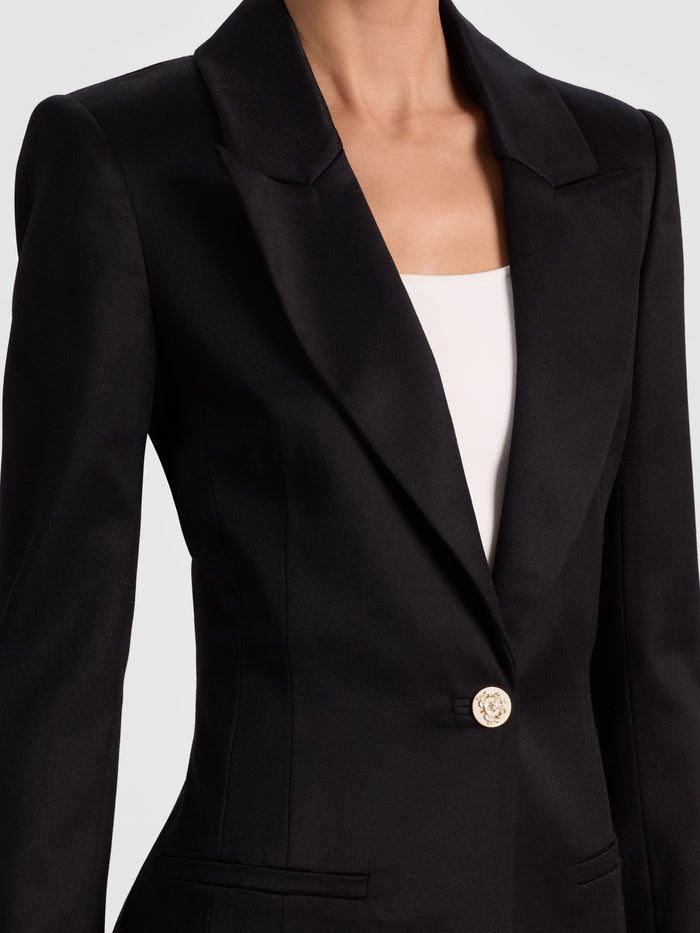 BURNS FITTED BLAZER - BLACK