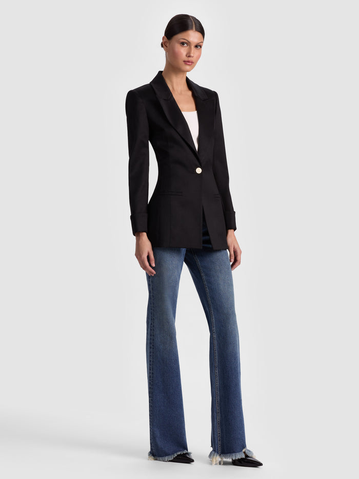 BURNS FITTED BLAZER - BLACK