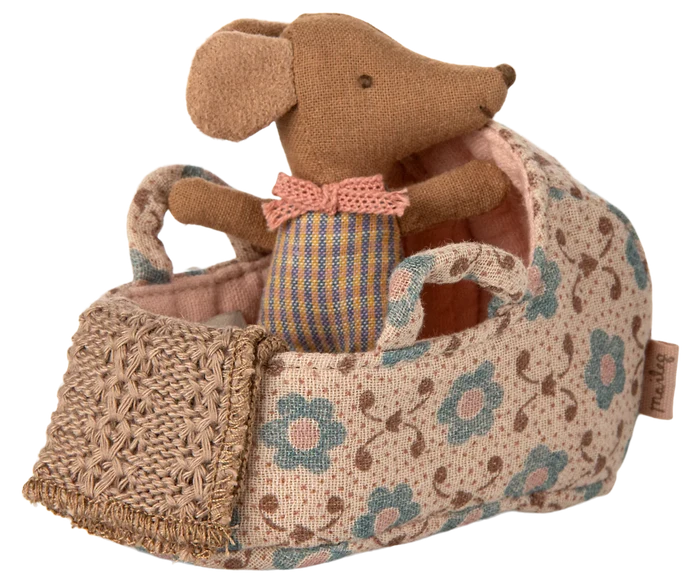 Carry Cot, Baby Mouse- Rose