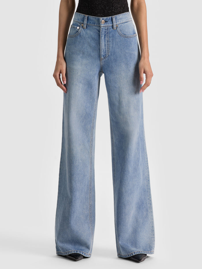 CHIC JEAN - ERIKA WASH