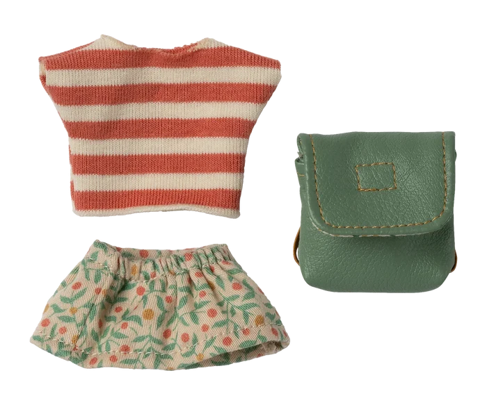 Clothes and Bag, Big Sister- Green