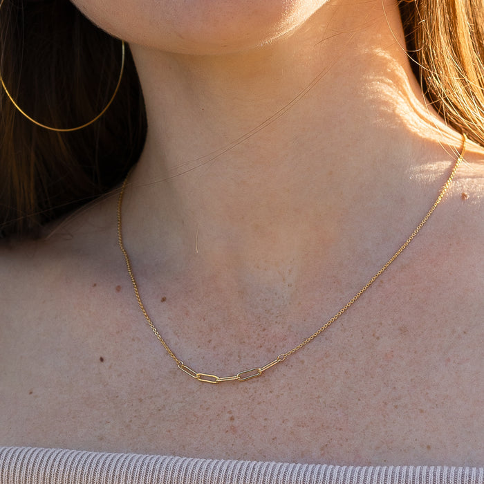 Cora Silver Necklace