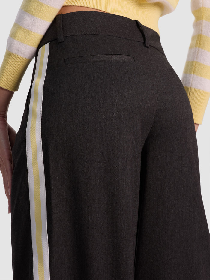 ERIC PANT WITH SIDE STRIPE - CHARCOAL/BUTTER