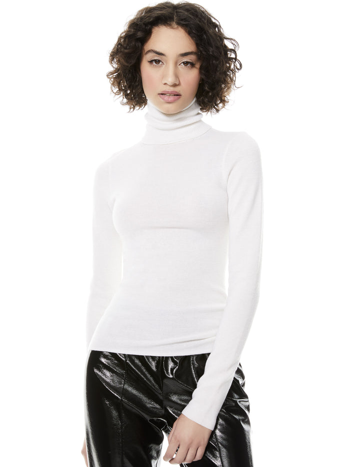 ERMELINDA TURTLENECK PULLOVER - SOFT WHITE