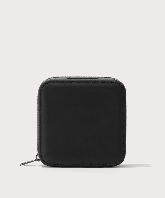 Dagne Dover Large Frankie Jewelry Case in black.