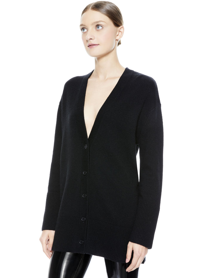 LOUIE OVERSIZED V-NECK CARDIGAN - BLACK