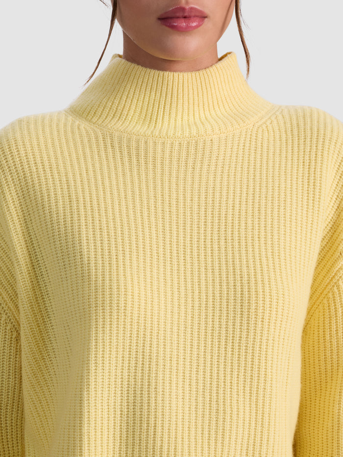 NANCE CASHMERE TURTLENECK - BUTTER