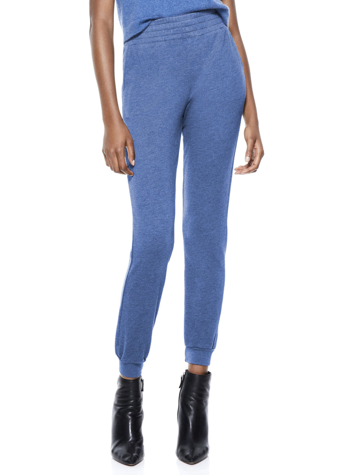 NYC SLIM JOGGER - CHAMBRAY