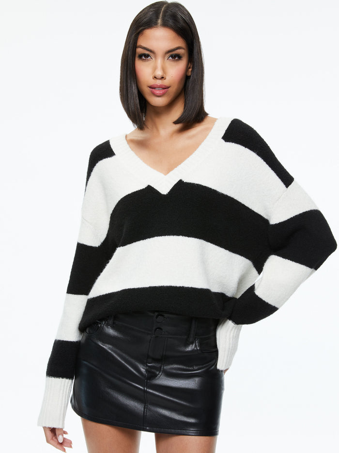 TIEL V-NECK PULLOVER - ECRU/BLACK
